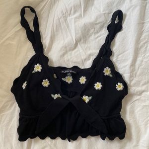 Embroidered daisy top